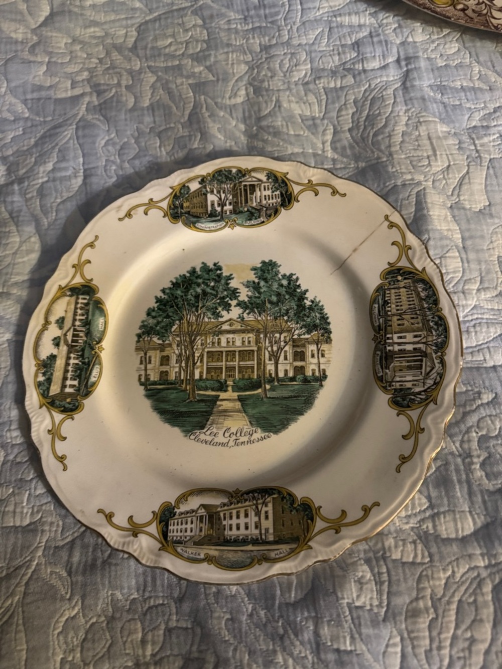Lee College Decorative Collector Plate - Green and Gold